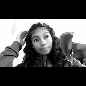 Meet your Posher, Maricela